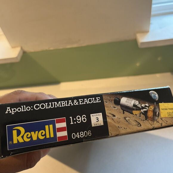 REVELL 03700 APOLLO 11 COLUMBIA + EAGLE MODEL KIT-NIB-1:96 SCALE - BRAND NEW - Picture 8 of 12